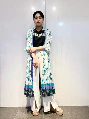 GRACE CONTINENTAL yoshi コーディネート画像