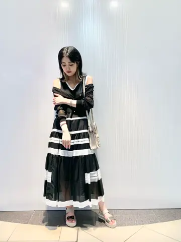 GRACE CONTINENTAL yoshi コーディネート画像