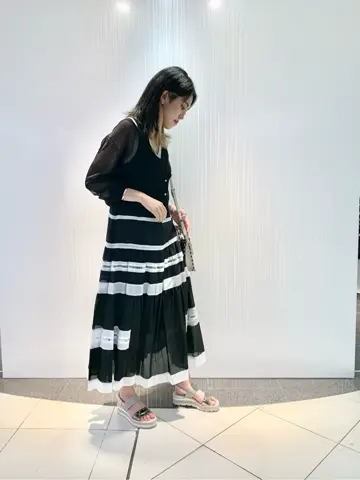 GRACE CONTINENTAL yoshi コーディネート画像