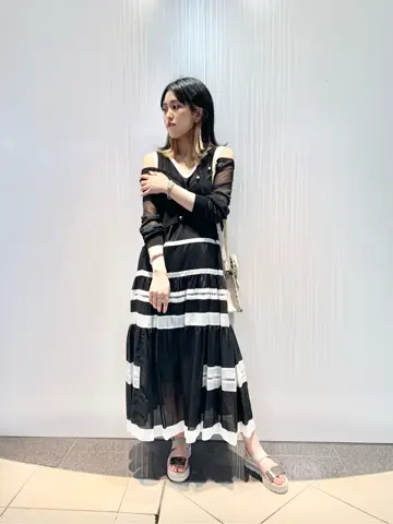 GRACE CONTINENTAL yoshi コーディネート画像