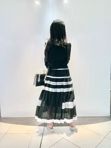 GRACE CONTINENTAL yoshi コーディネート画像