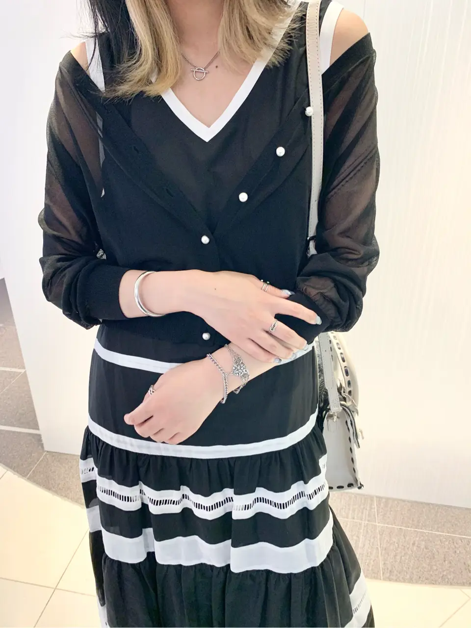 GRACE CONTINENTAL yoshi コーディネート画像