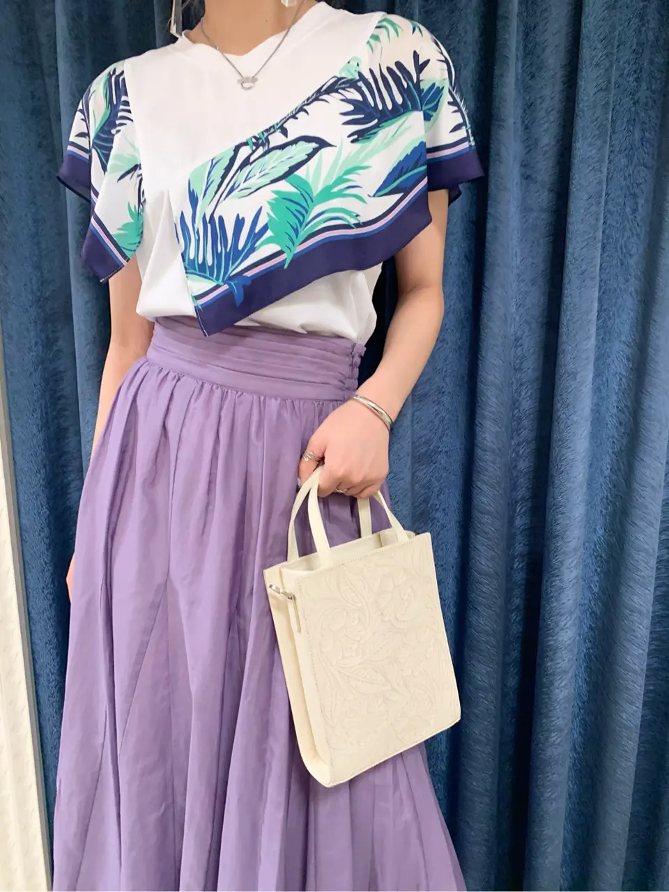 GRACE CONTINENTAL yoshi コーディネート画像