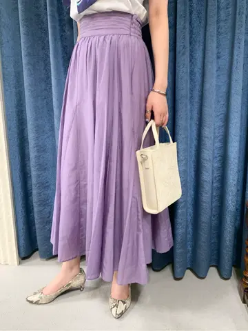 GRACE CONTINENTAL yoshi コーディネート画像