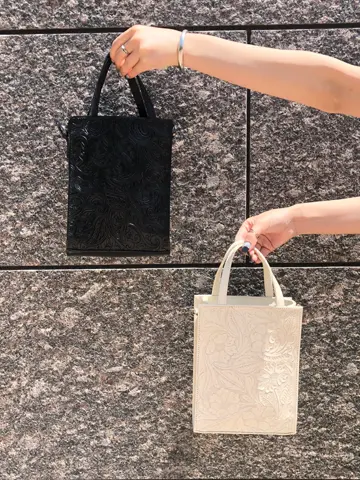 GRACE CONTINENTAL yoshi コーディネート画像