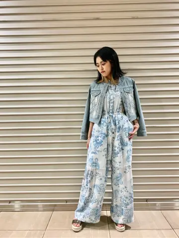 GRACE CONTINENTAL yoshi コーディネート画像