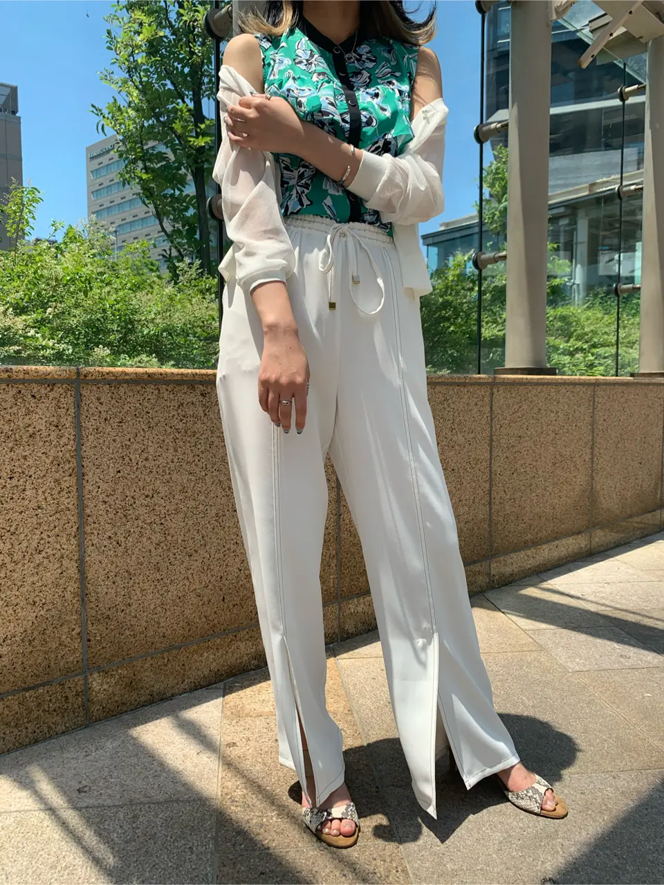 GRACE CONTINENTAL yoshi コーディネート画像