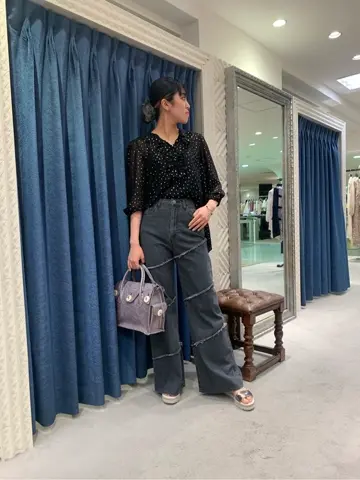 GRACE CONTINENTAL yoshi コーディネート画像