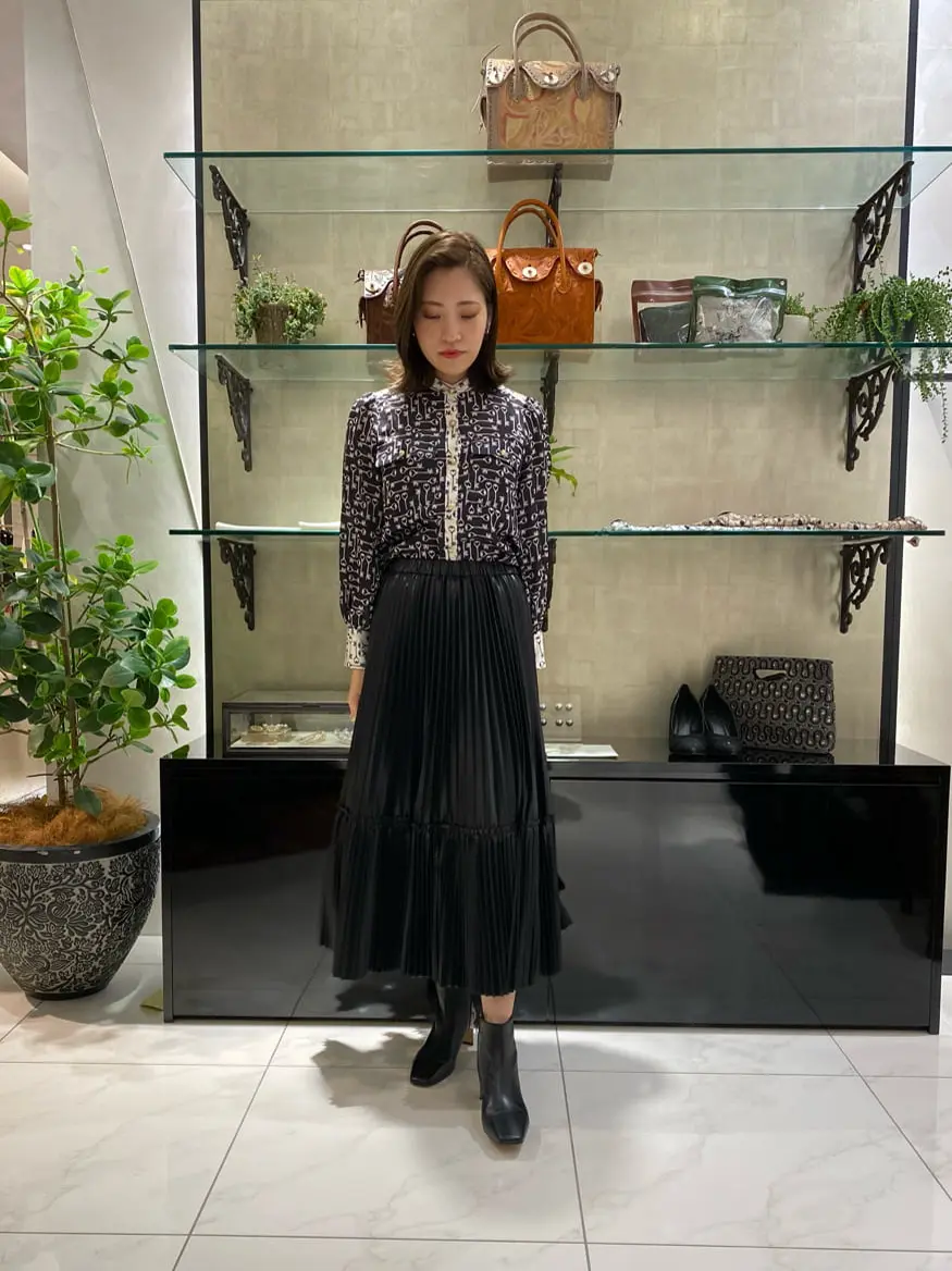 GRACE CONTINENTAL miyata コーディネート画像