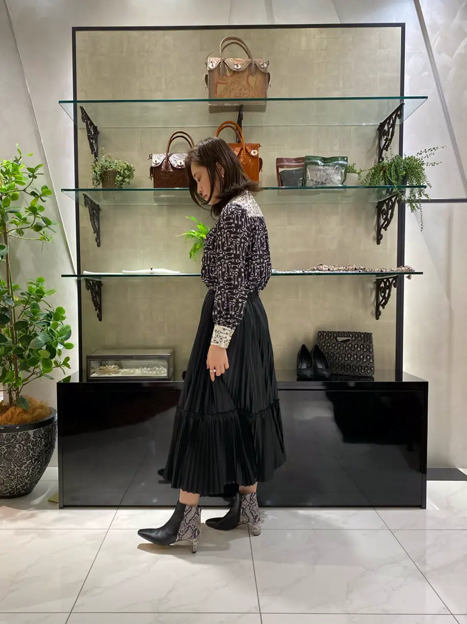 GRACE CONTINENTAL miyata コーディネート画像