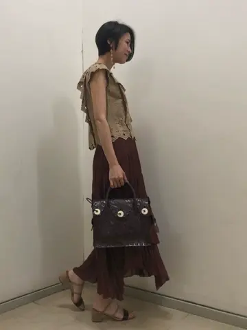 GRACE CONTINENTAL 亀田 未希 コーディネート画像