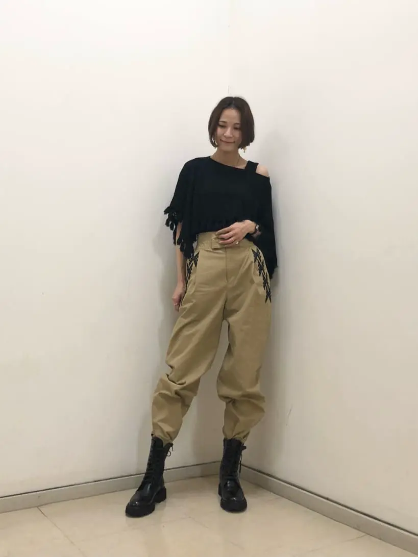GRACE CONTINENTAL 亀田 未希 コーディネート画像