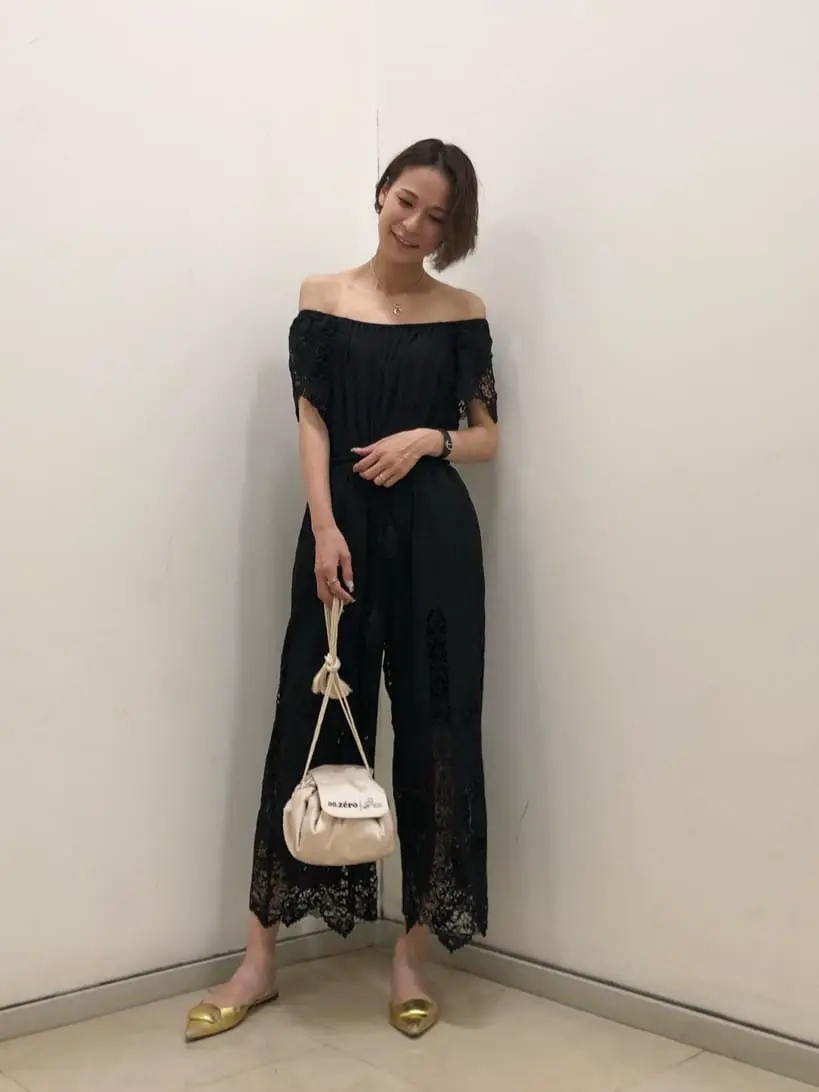 GRACE CONTINENTAL 亀田 未希 コーディネート画像