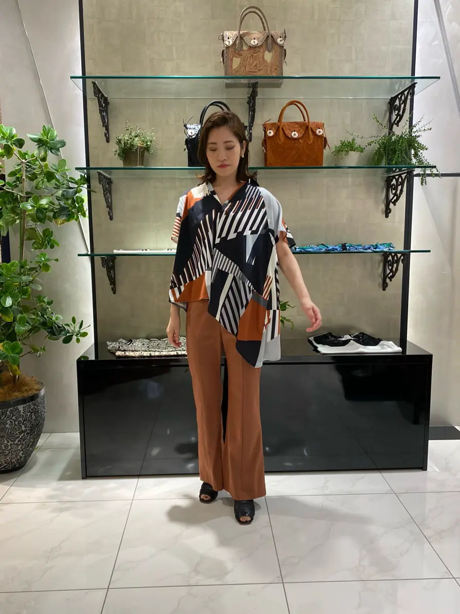 GRACE CONTINENTAL miyata コーディネート画像