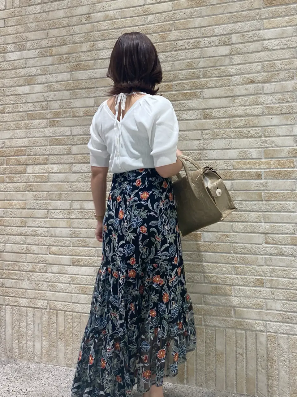 GRACE CONTINENTAL MOMOKO コーディネート画像