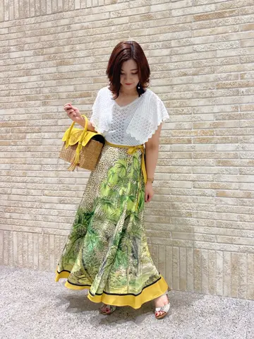 GRACE CONTINENTAL MOMOKO コーディネート画像