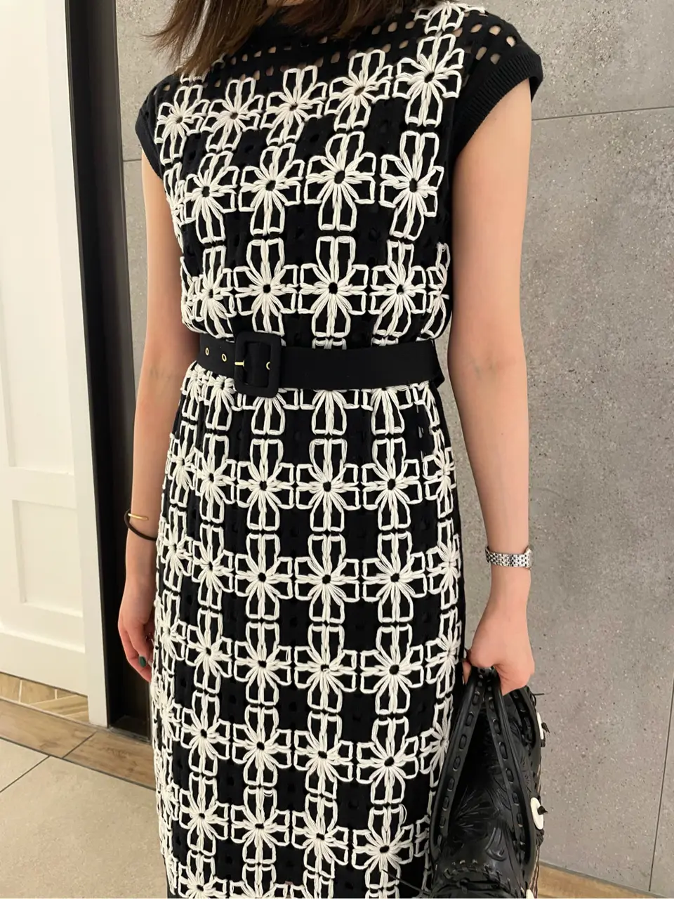 GRACE CONTINENTAL 伊藤　静華 コーディネート画像