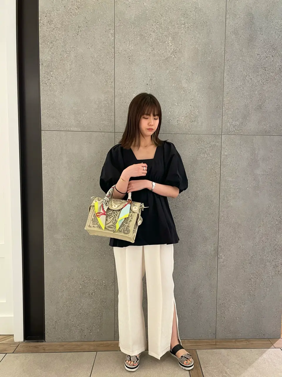 GRACE CONTINENTAL 伊藤　静華 コーディネート画像