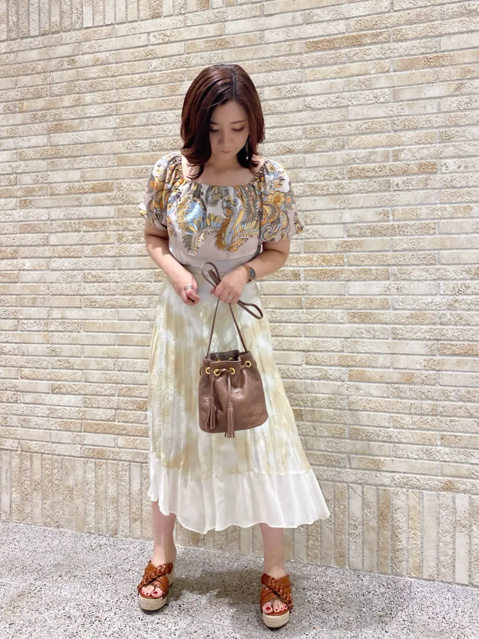 GRACE CONTINENTAL MOMOKO コーディネート画像