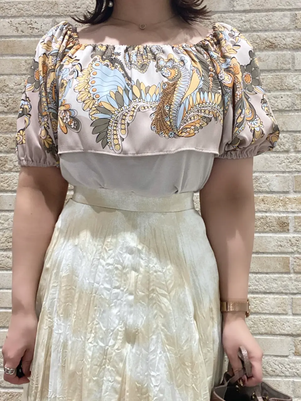 GRACE CONTINENTAL MOMOKO コーディネート画像