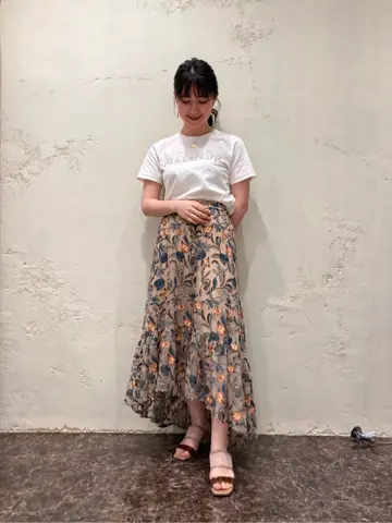 GRACE CONTINENTAL ebata. コーディネート画像