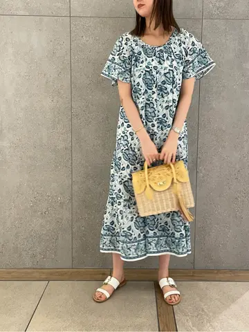 GRACE CONTINENTAL 伊藤　静華 コーディネート画像