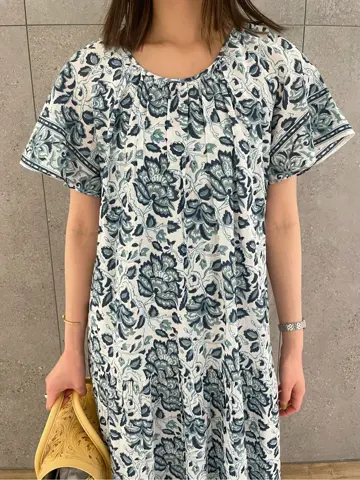 GRACE CONTINENTAL 伊藤　静華 コーディネート画像