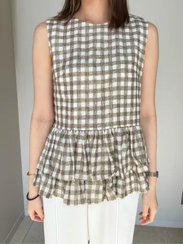 GRACE CONTINENTAL 伊藤　静華 コーディネート画像