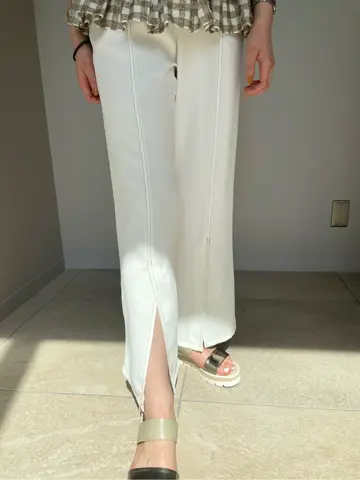 GRACE CONTINENTAL 伊藤　静華 コーディネート画像