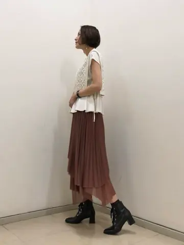 GRACE CONTINENTAL 亀田 未希 コーディネート画像