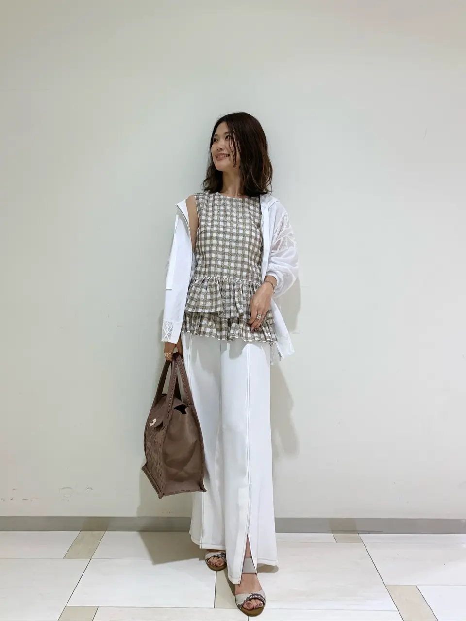 GRACE CONTINENTAL A.Kameyama コーディネート画像