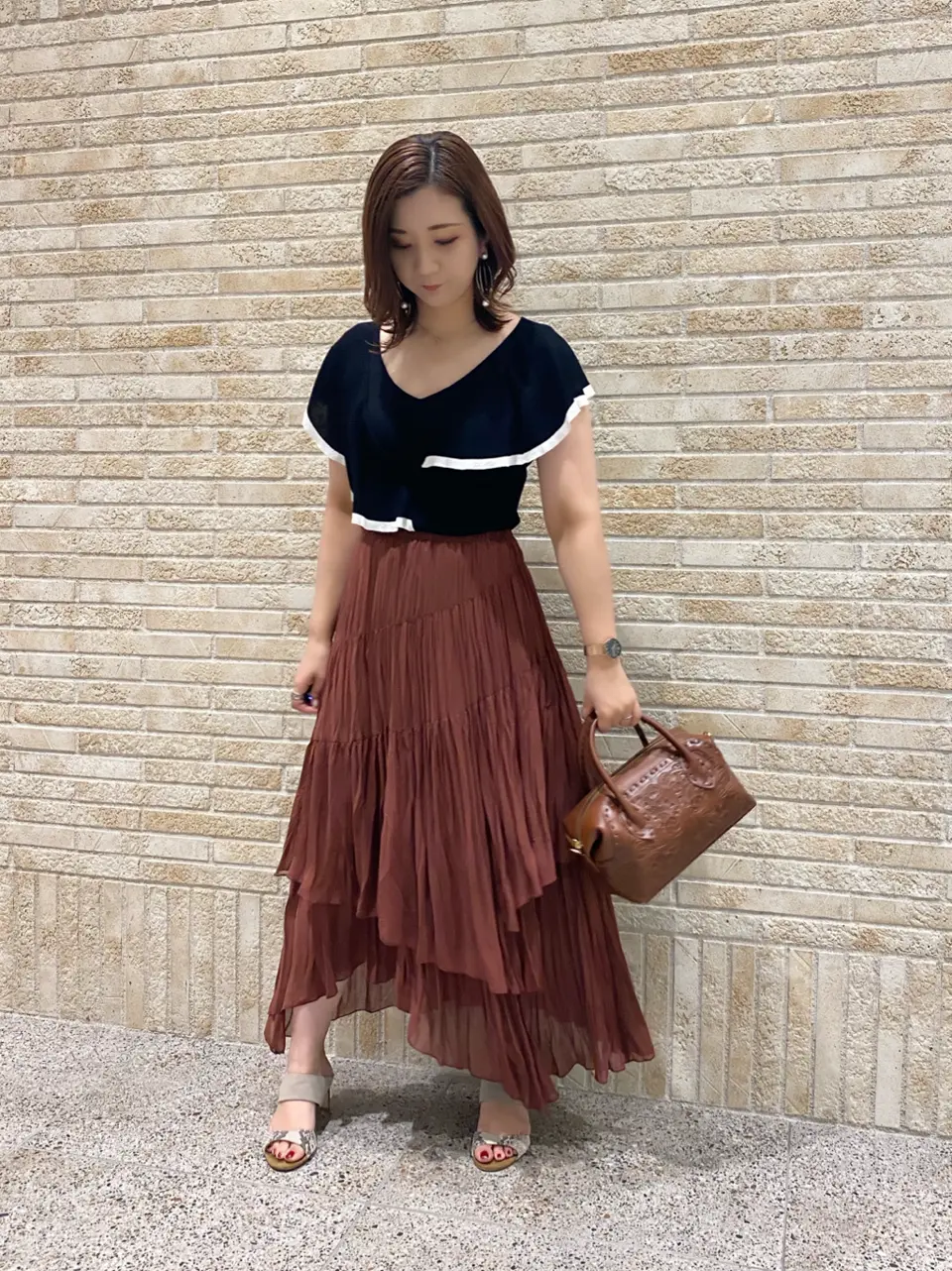 GRACE CONTINENTAL MOMOKO コーディネート画像