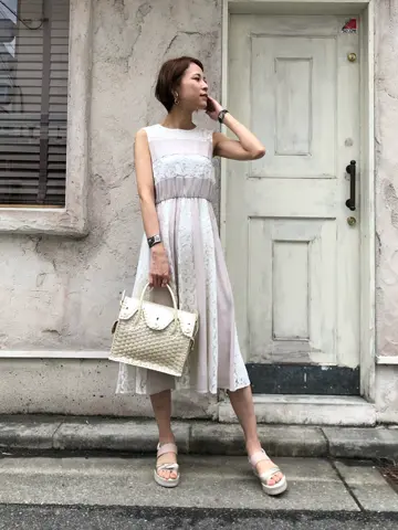 GRACE CONTINENTAL 亀田 未希 コーディネート画像