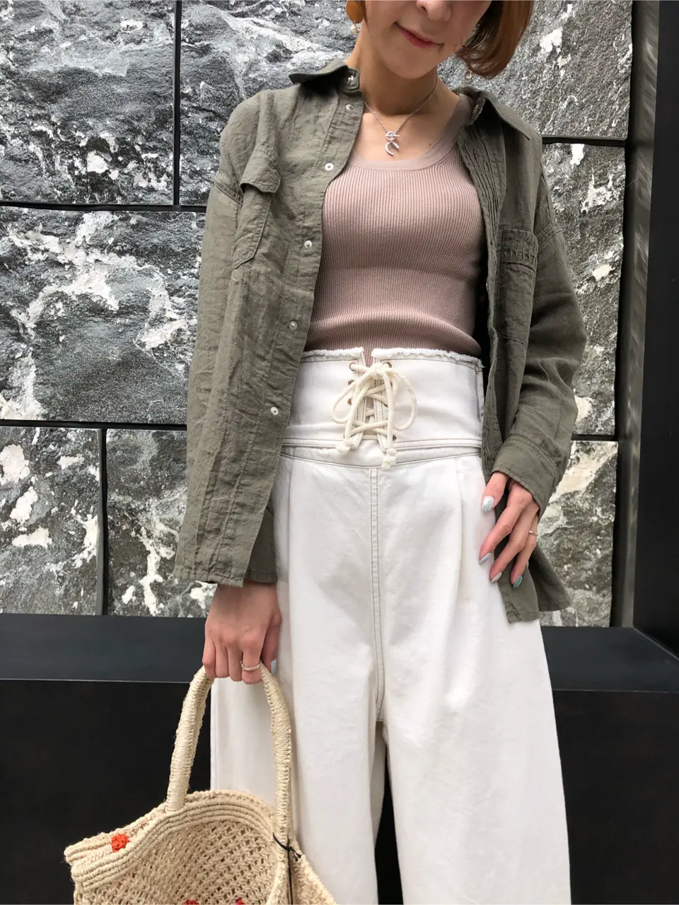 GRACE CONTINENTAL 亀田 未希 コーディネート画像