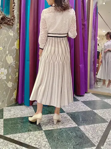 GRACE CONTINENTAL MORITA AI コーディネート画像