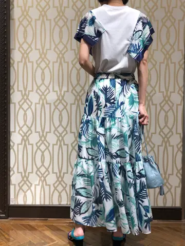 GRACE CONTINENTAL 亀田 未希 コーディネート画像