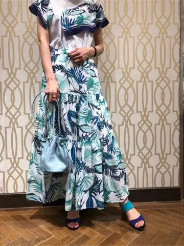 GRACE CONTINENTAL 亀田 未希 コーディネート画像