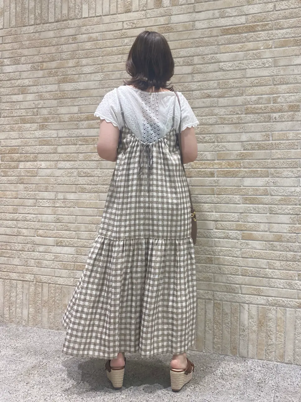 GRACE CONTINENTAL MOMOKO コーディネート画像