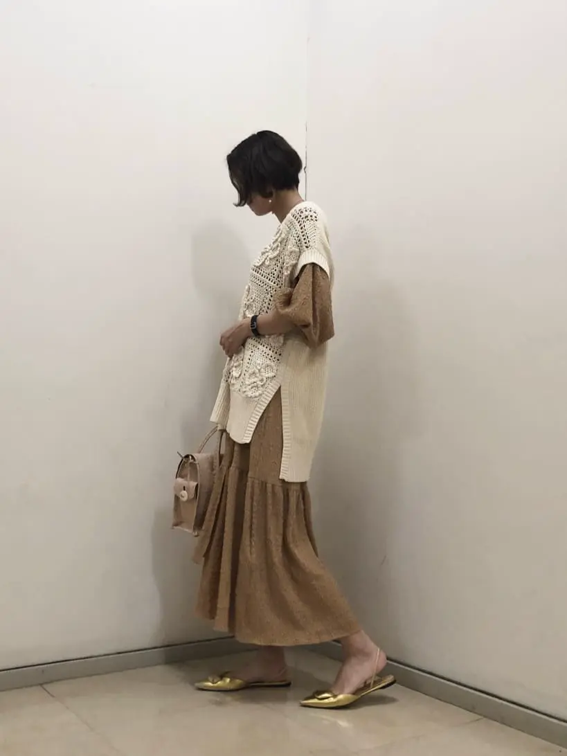 GRACE CONTINENTAL 亀田 未希 コーディネート画像