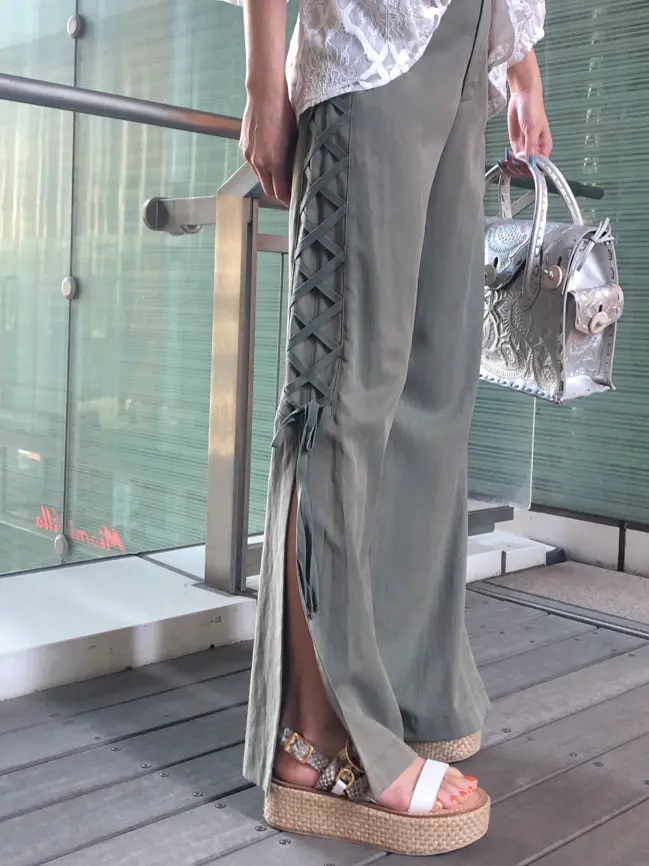 GRACE CONTINENTAL 小嶋 コーディネート画像