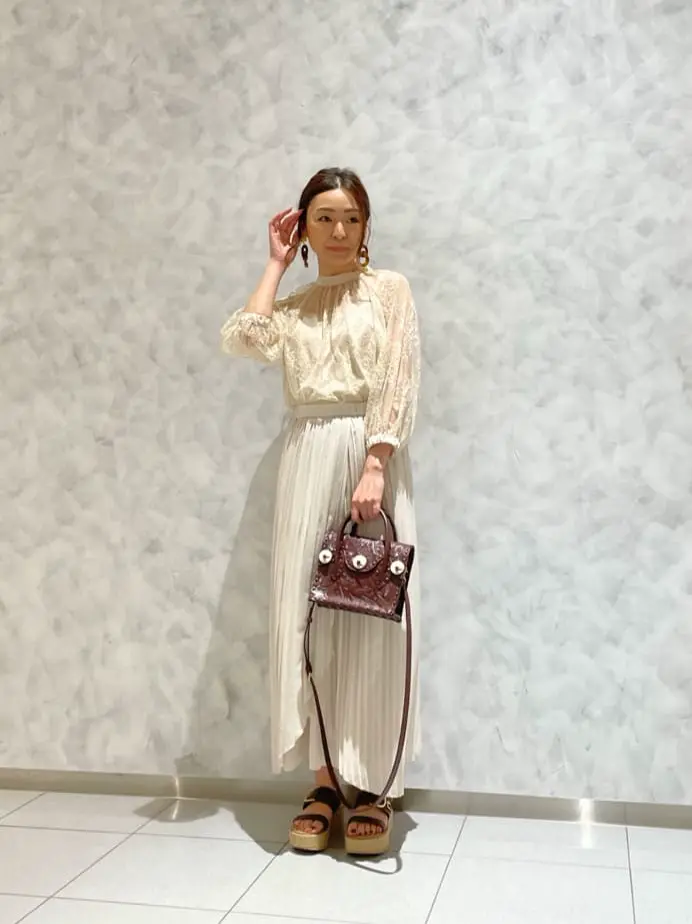  小嶋 コーディネート画像