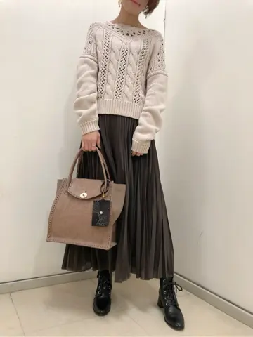 GRACE CONTINENTAL 亀田 未希 コーディネート画像