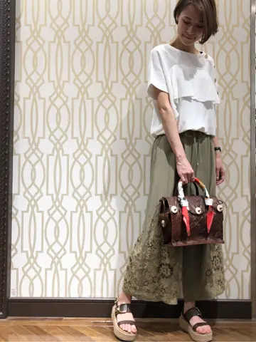 GRACE CONTINENTAL 亀田 未希 コーディネート画像