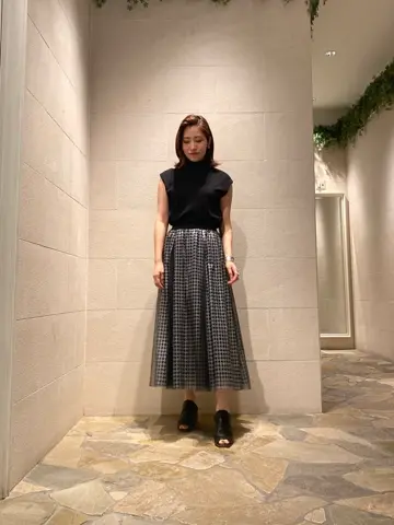 GRACE CONTINENTAL miyata コーディネート画像