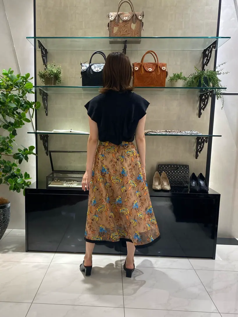 GRACE CONTINENTAL miyata コーディネート画像