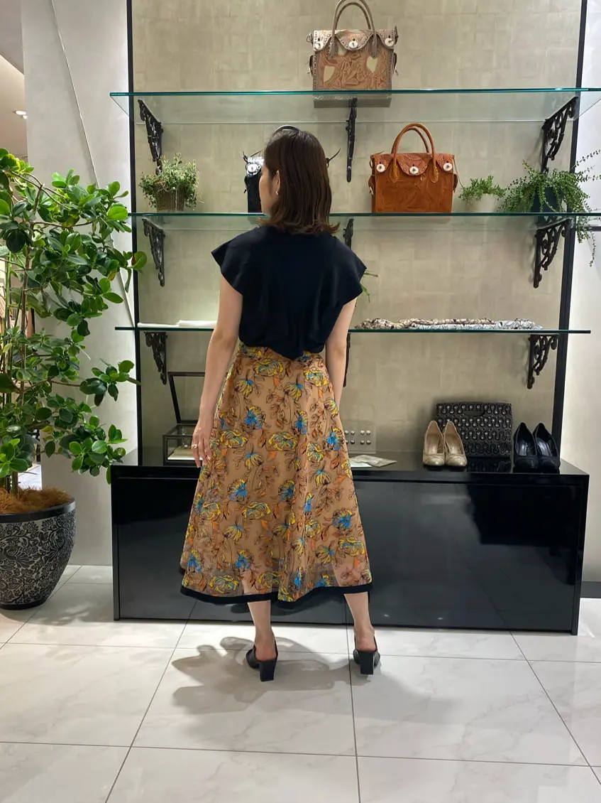 GRACE CONTINENTAL miyata コーディネート画像