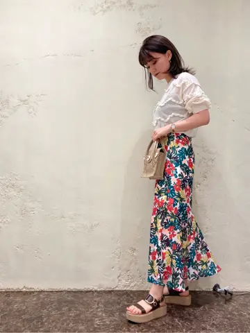 GRACE CONTINENTAL ebata. コーディネート画像