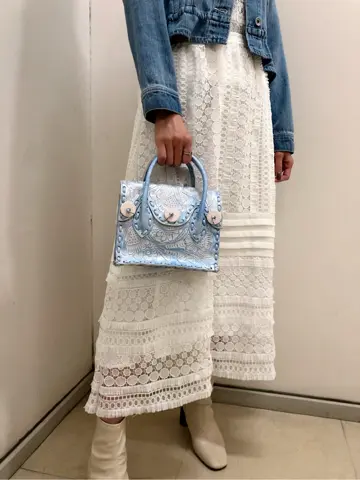 GRACE CONTINENTAL 亀田 未希 コーディネート画像