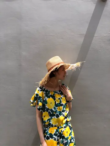 GRACE CONTINENTAL 亀田 未希 コーディネート画像