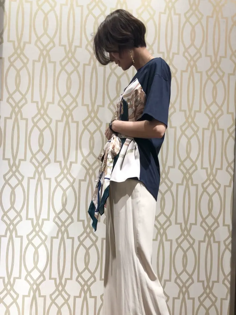 GRACE CONTINENTAL 亀田 未希 コーディネート画像